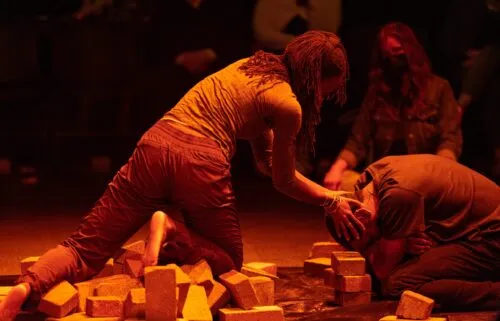 Photo of the performance of Eclipse.